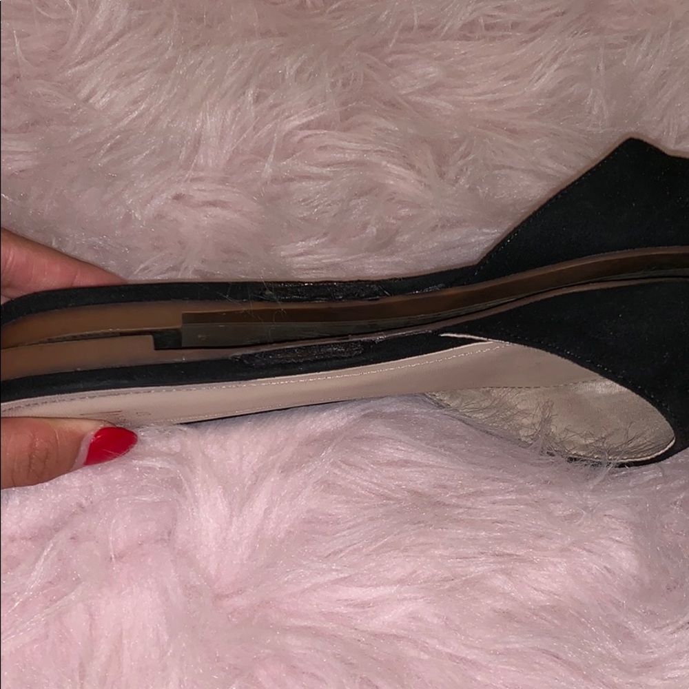 H&M Flats - Picture 3 of 4